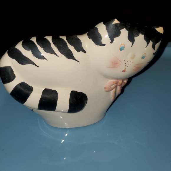 2 cat coin banks - Picture 2 of 8